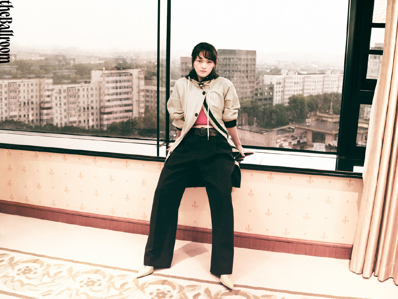 heBallroom舞格 2025 秋冬刊「回溯」主题封面文淇出镜「正在变幻时·