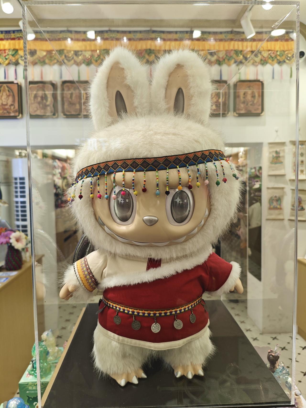 藏款拉布布，见过没，可惜店家说只展览，不售卖[捂脸]