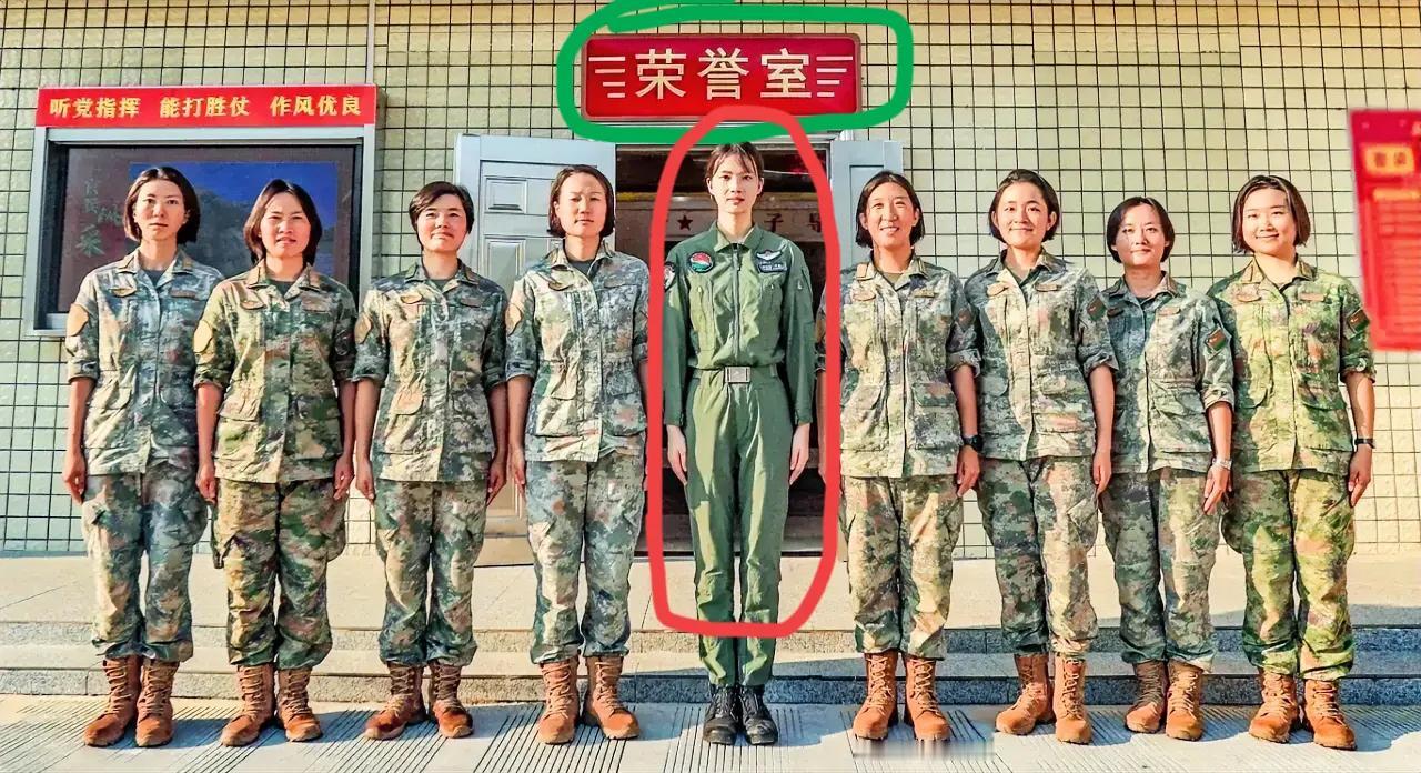 有几个疑问！观察了两个小时也没弄明白？问了身边6个同事，没有一个能回答出来的！他