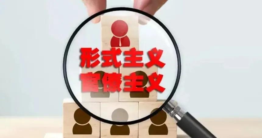 退休后长期在外地居住，年终单位发福利便成了一件烦心事。请求单位把福利品折算成钱打