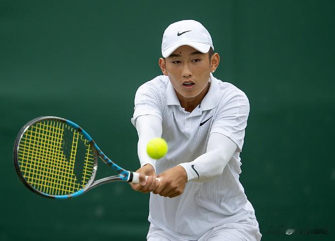 🎾🇨🇳商竣程🇨🇳周意双双止步成都站首轮
ATP250成都网球公开赛男单