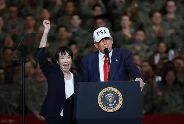 特朗普给高市早苗撑腰的概率有多大？几乎没有。

高市早苗近期公开承认：与中方关系