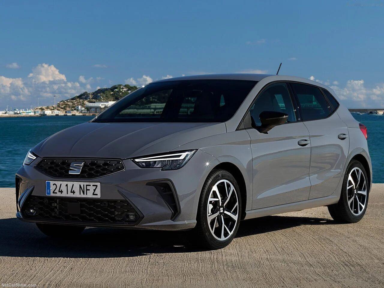 西雅特Ibiza改款成绝唱，主打三缸1.0TSI，运动版Polo敢卖17万201