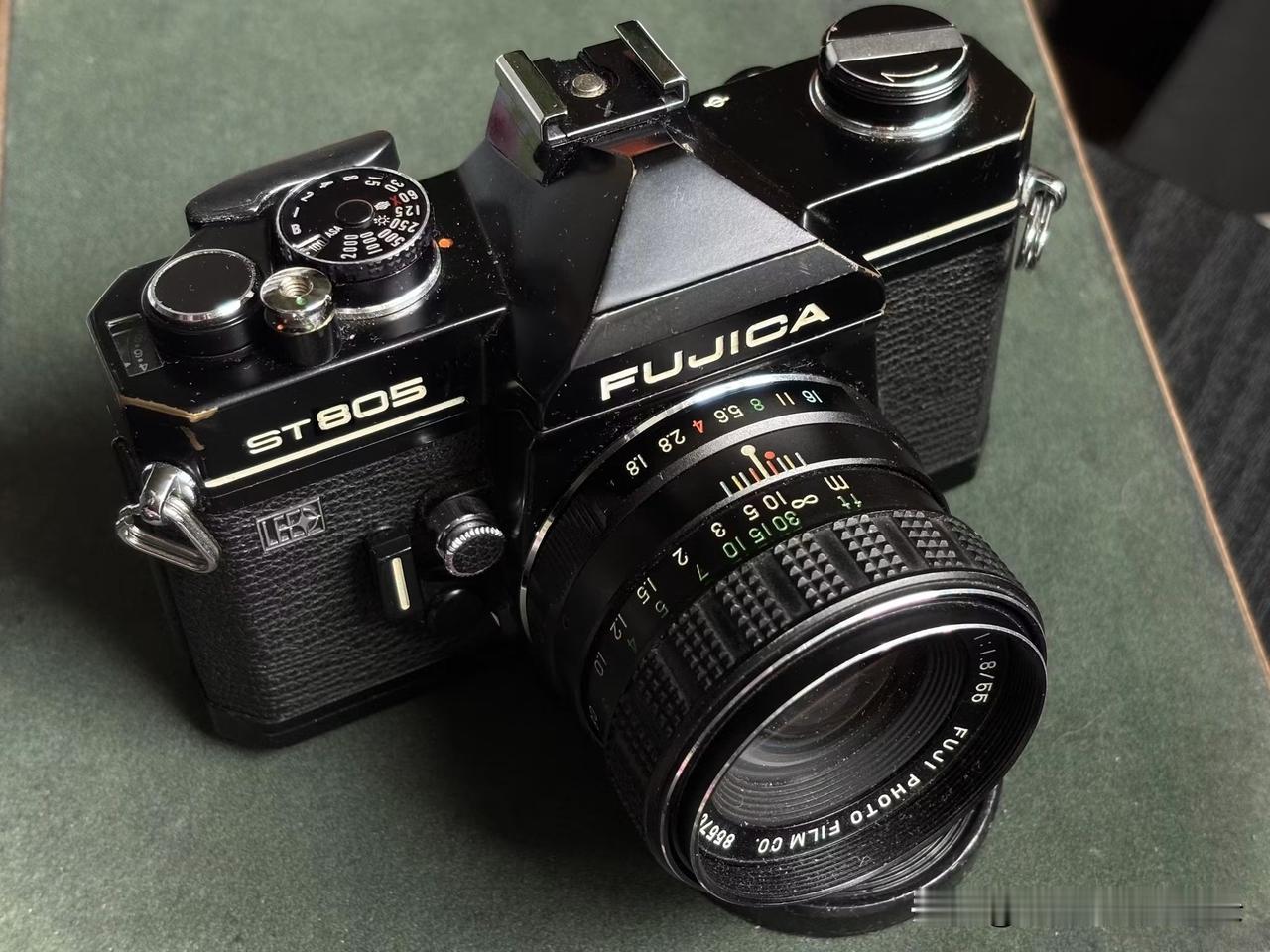 第一次看到的日本Fujica ST805 单反相机!

我手里有富士的 ST80