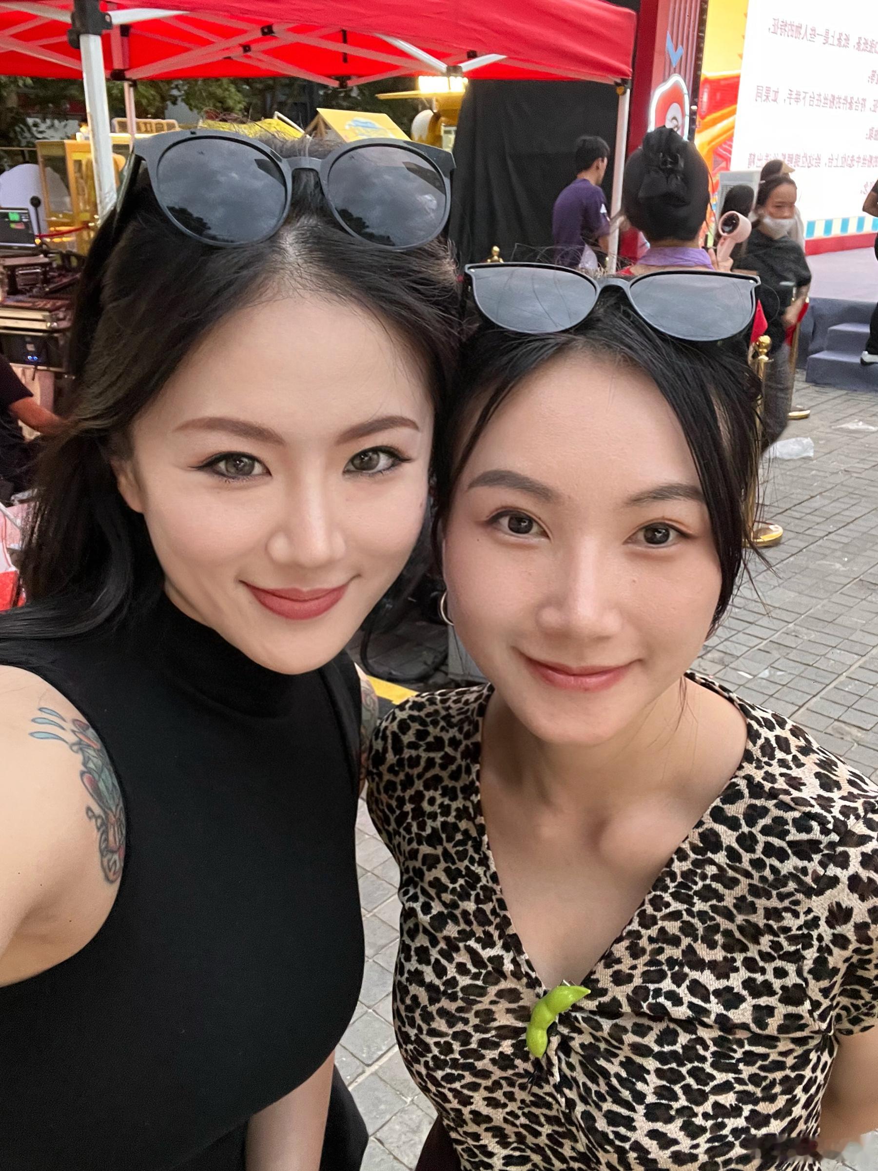 昨天见到了从2020武汉日记起就在认真支持鼓励我拍Vlog的姑娘，聊完天回家的路