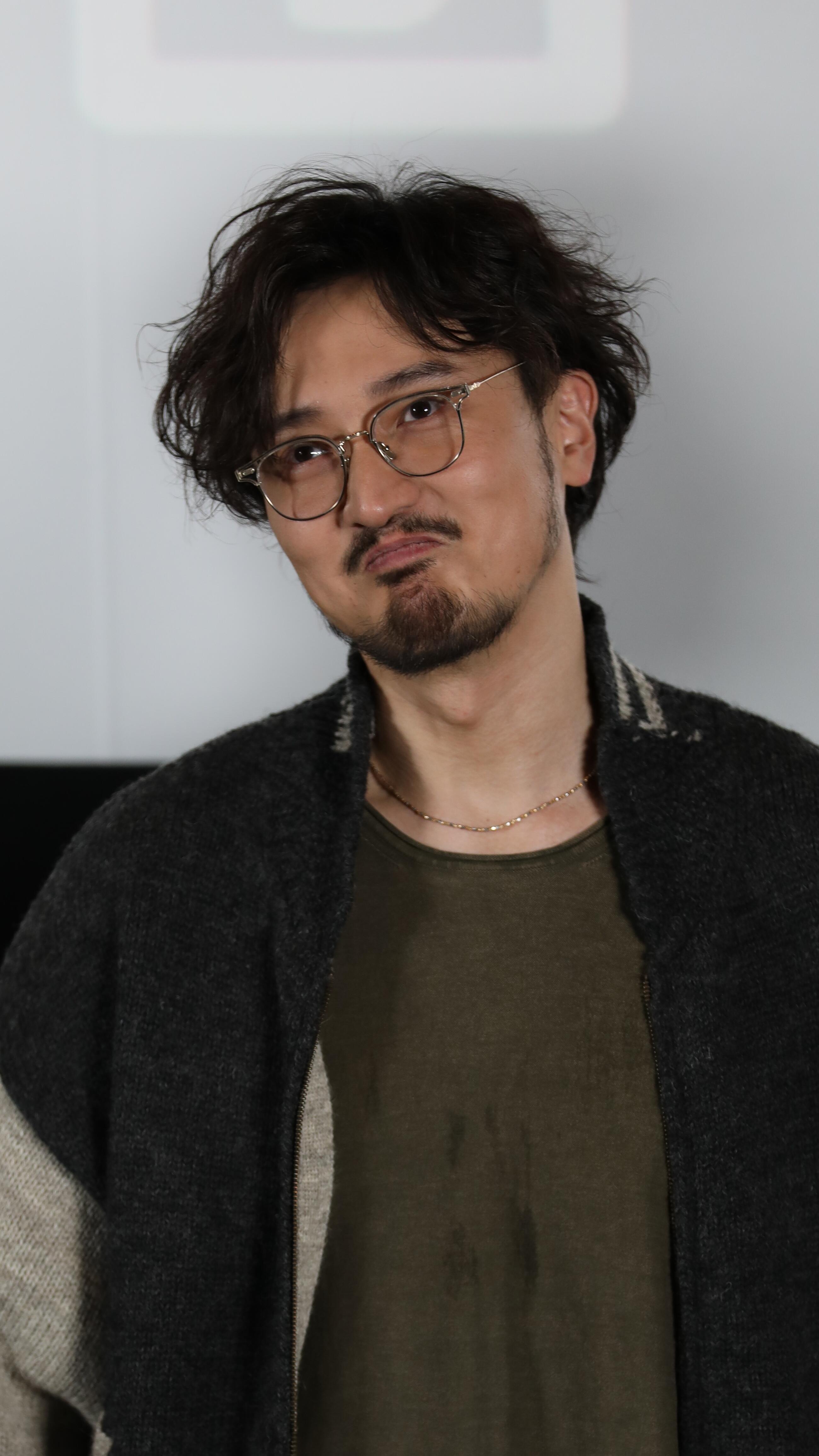 说好的不比心呢？怎么还偷偷比了一个！王传君说回桃花坞就是回家 第六季回归的王传君