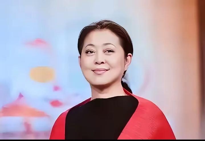 “倪萍，深夜冲上热搜：3月7日深夜，著名主持人倪萍，连夜冲上了热搜，让人完全没想