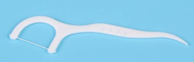 牙线的妙（生活小技巧）
   出门带一牙线，可以用来削水果皮，保证不会伤到手！