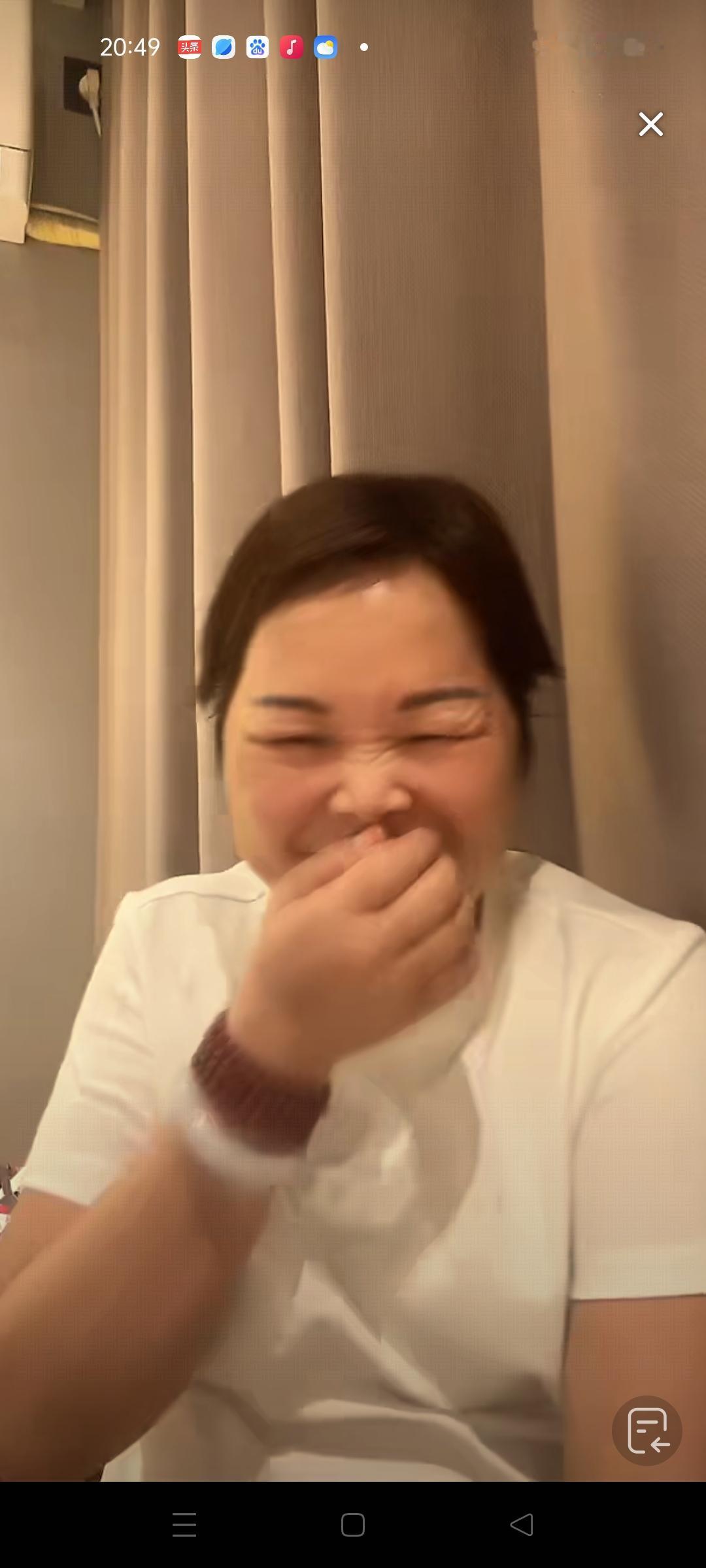 叶锐聪身份证上比真实生日大了半个月，今天请客65桌，前来祝贺的亲朋好友来自全国各
