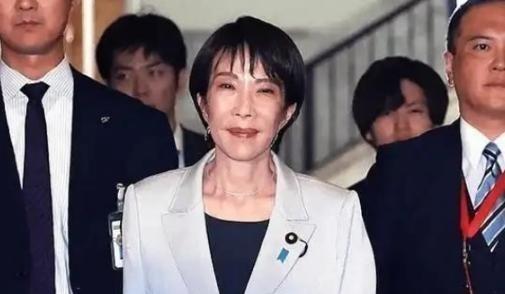 中日交锋进入新阶段：联合国管不住 日本 ， 高市早苗 嚣张，东大帮手已就位，特朗
