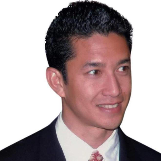 “柬埔寨最帅王子”夏卡武，被前首相洪森给坑惨了！妥妥现实版“倒反天罡”~

万万