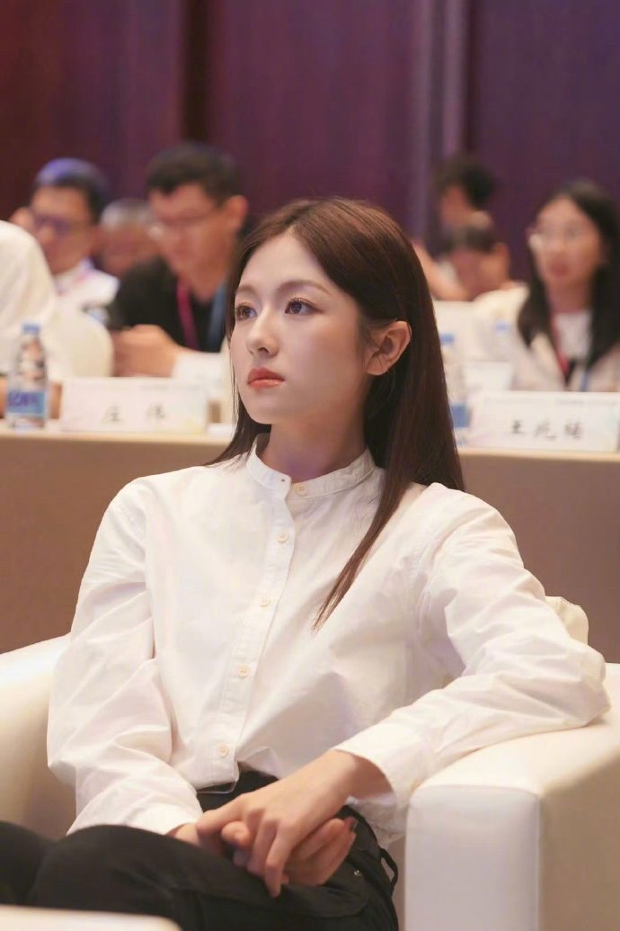 李兰迪 高干文女主 ​​​