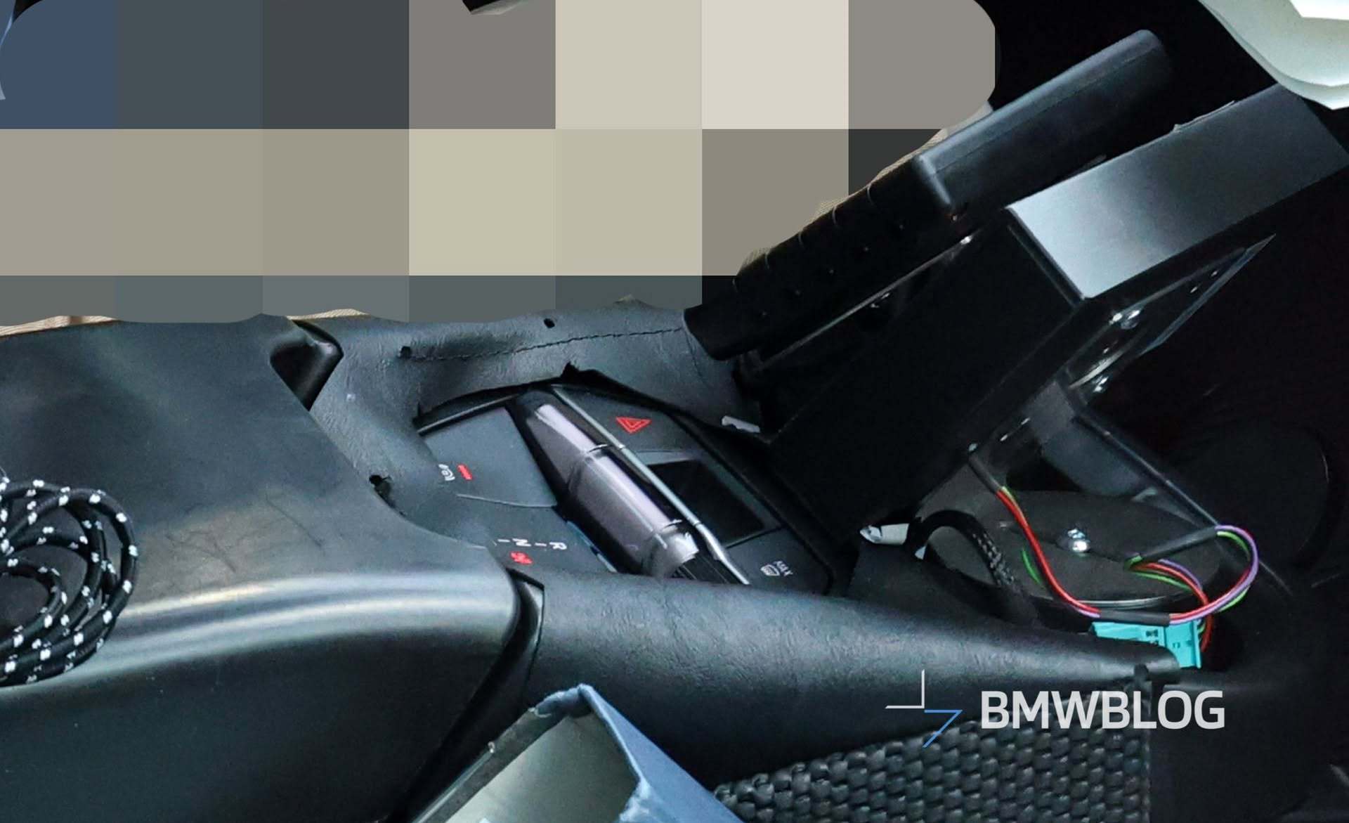 新世代iX1谍照，内饰大屏类似iX3的异形屏bmwsky新车谍照宝马ix1