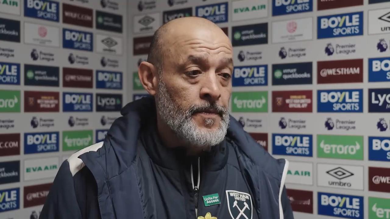 【低调驶得万年船】里程碑的胜利！西汉姆联在伦敦碗4-0击败狼队，时隔四个多月后终