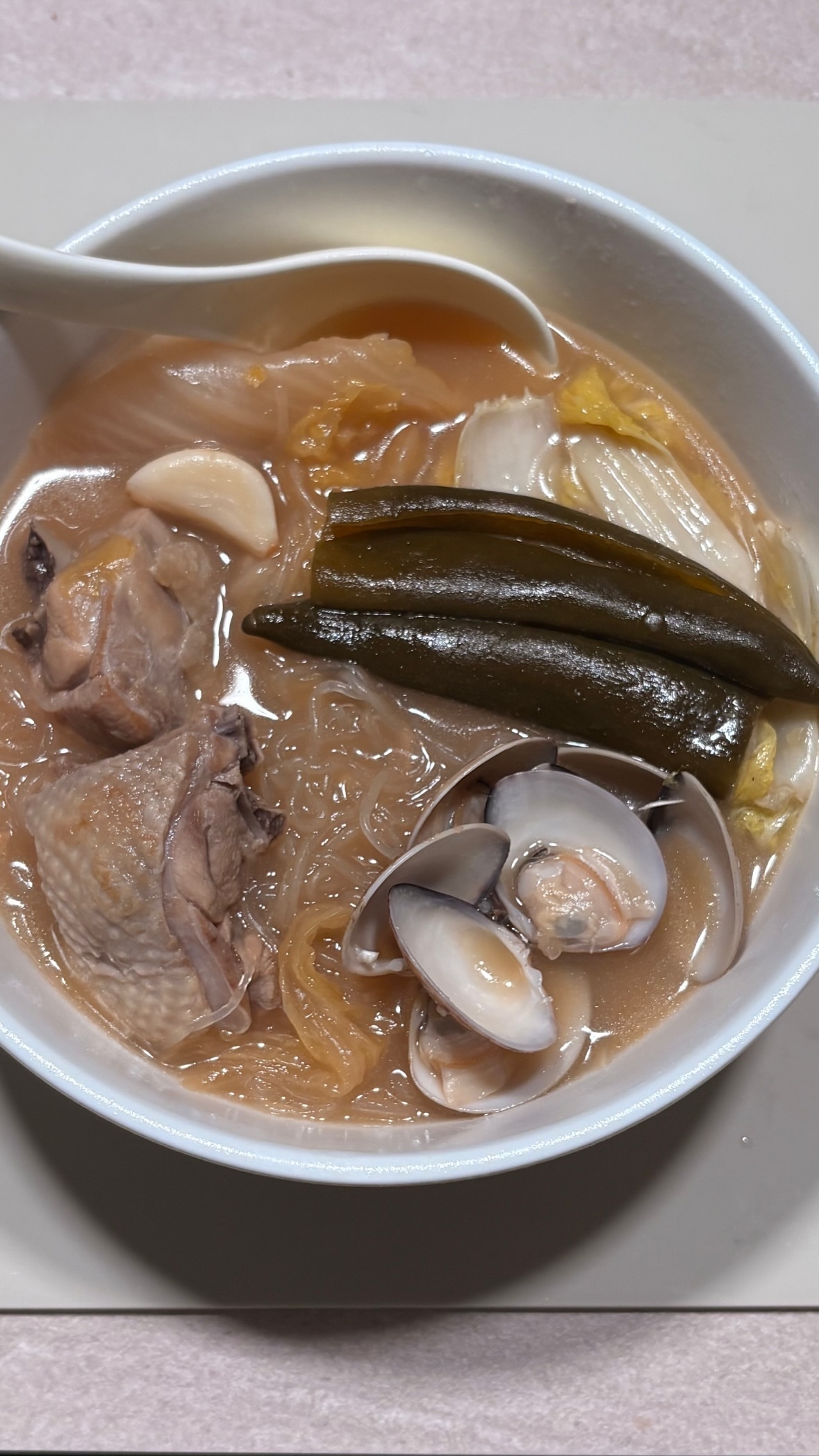 今天早餐吃了鸡汤米线🍜✨ ​​​