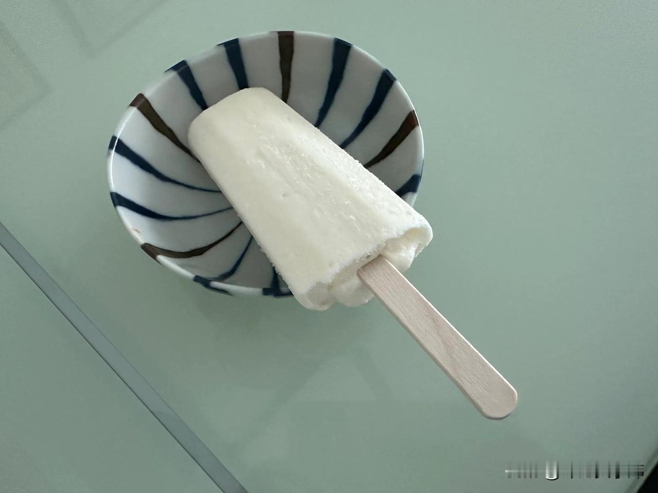 周六补课和备课日
周六最忙，因为要补课和备课。很多老师都在网上解读最新的政策，正