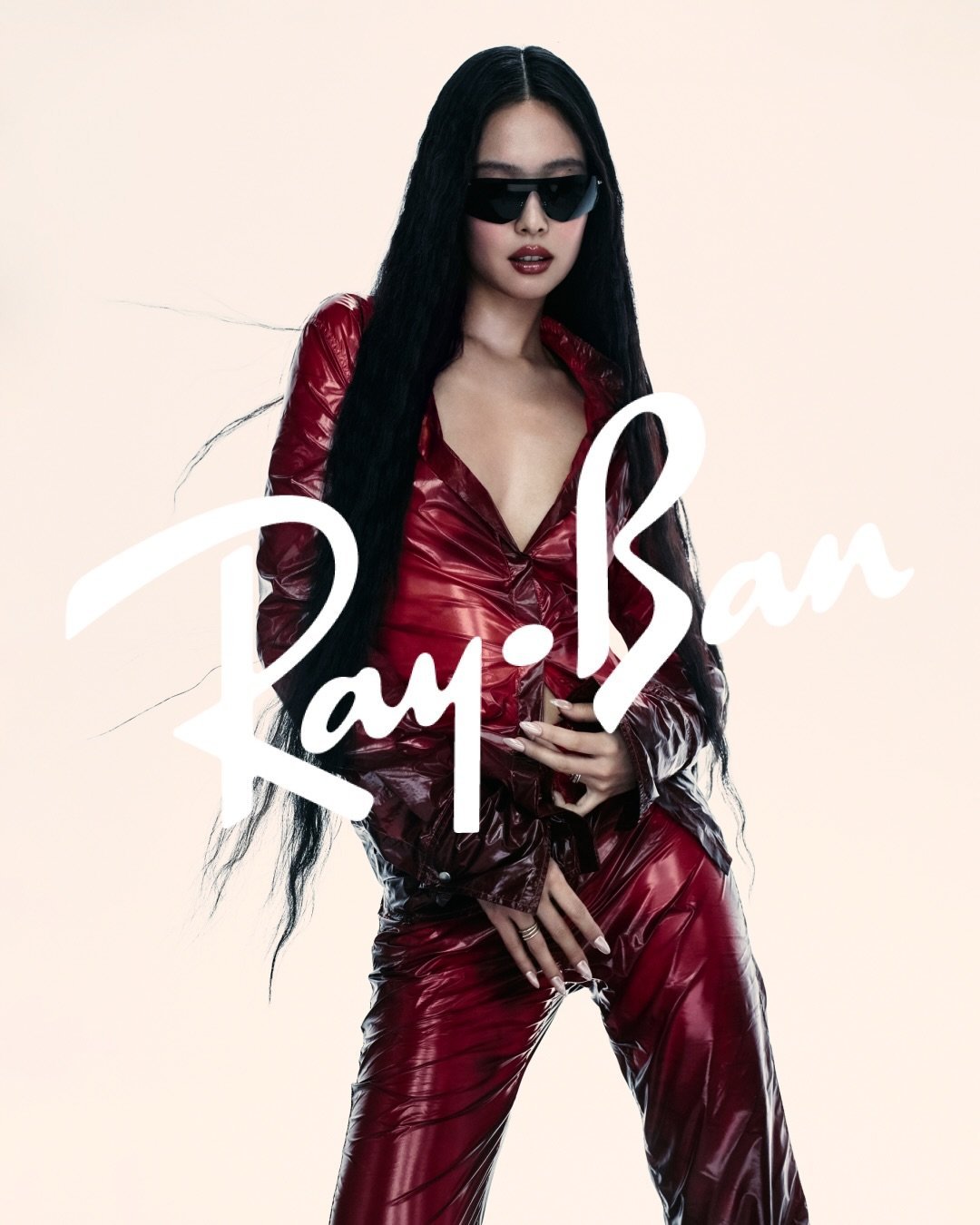 260409 Rayban正式官宣Jennie为其全球品牌代言人!👓“毫无疑问