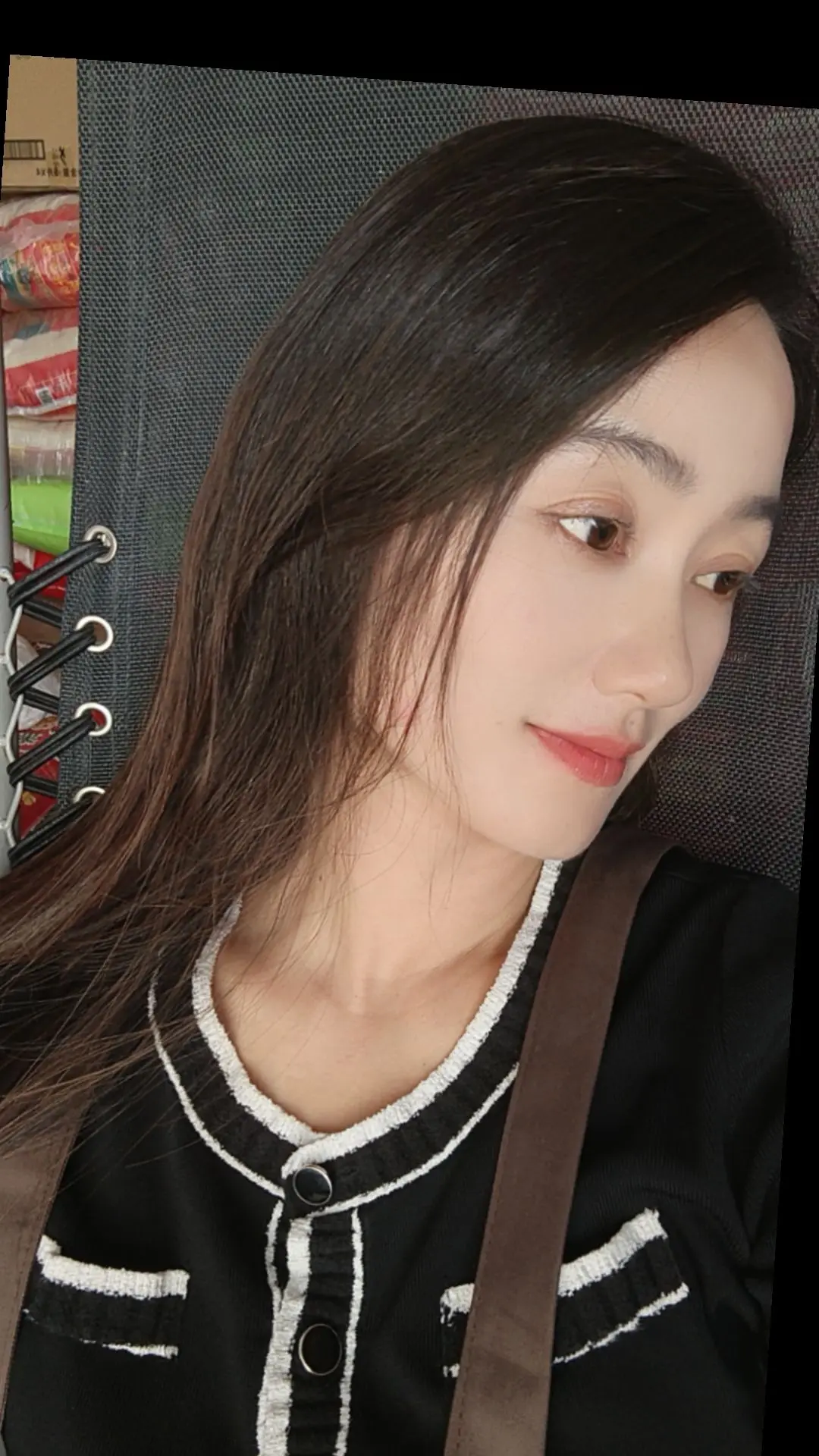 没有文案只有我而已 今日份慵懒感look 文案只是文案和生活无关