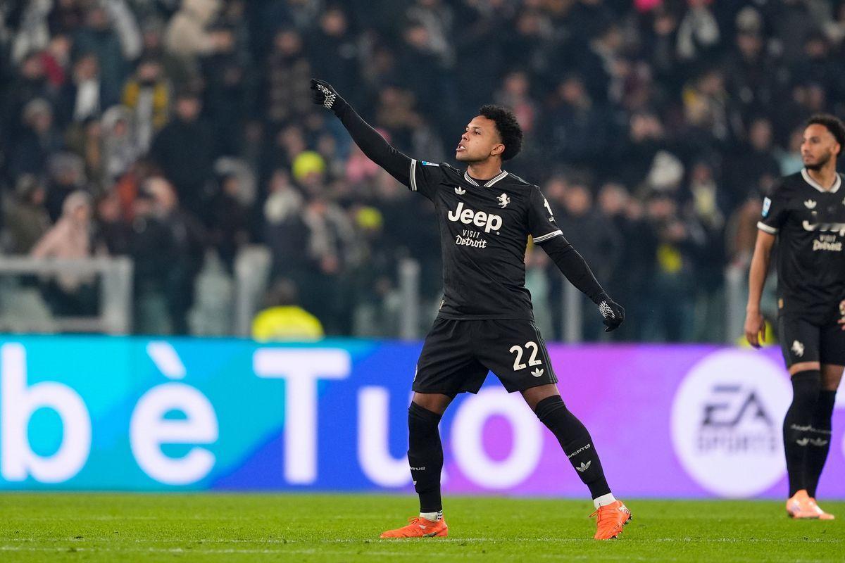 麦肯尼打破长达1年多的意甲进球荒

尤文图斯1比1莱切，麦肯尼打入扳平比分的进球