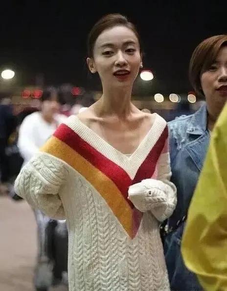其实，这些女明星都做了“错误”做法吧！

看看这几张图片一对比，就知道原因了吧！