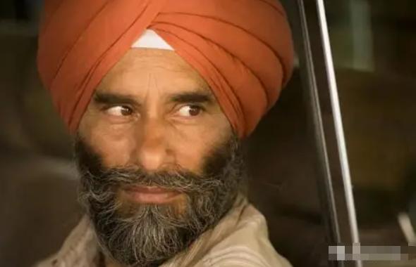 新加坡未来会怎么样我们真的不好说，但是现在他快要成为印家坡了，飞机下来以后就能看