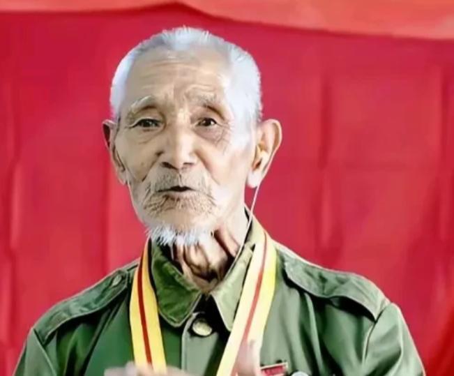 1937年鬼子侵华后，八路军一位年老的军人说出了这样一段令人毛骨悚然的话：“鬼子