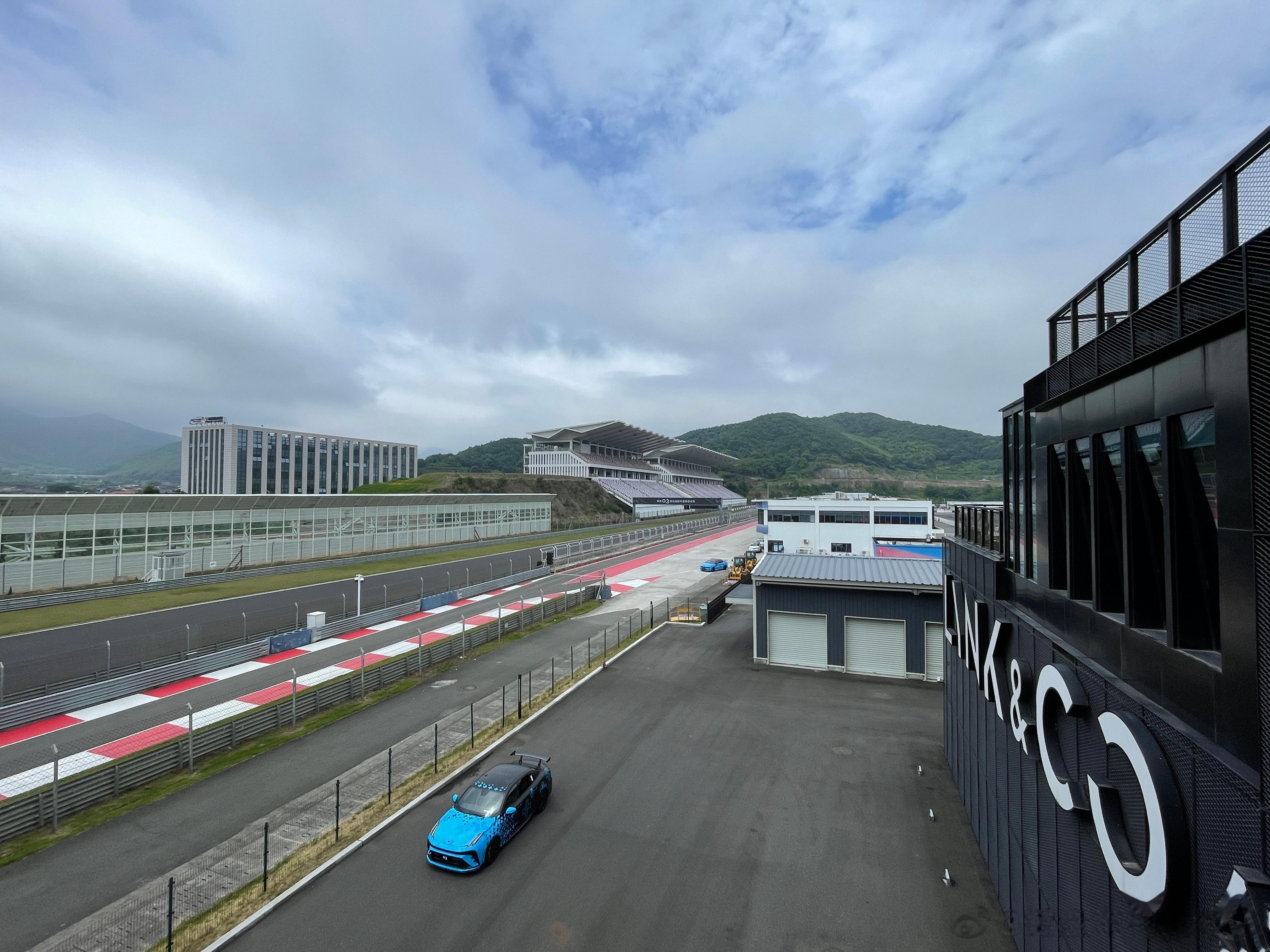 领克高性能版图最后一块板，350马力03++！ ​​​