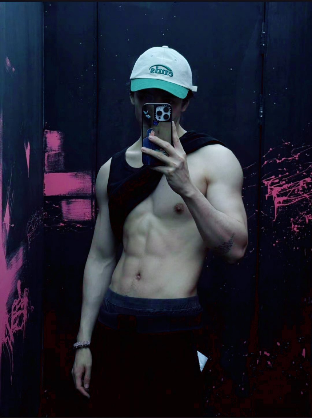 曾舜晞的肌肉像不像女孩子喜欢的类型呀？