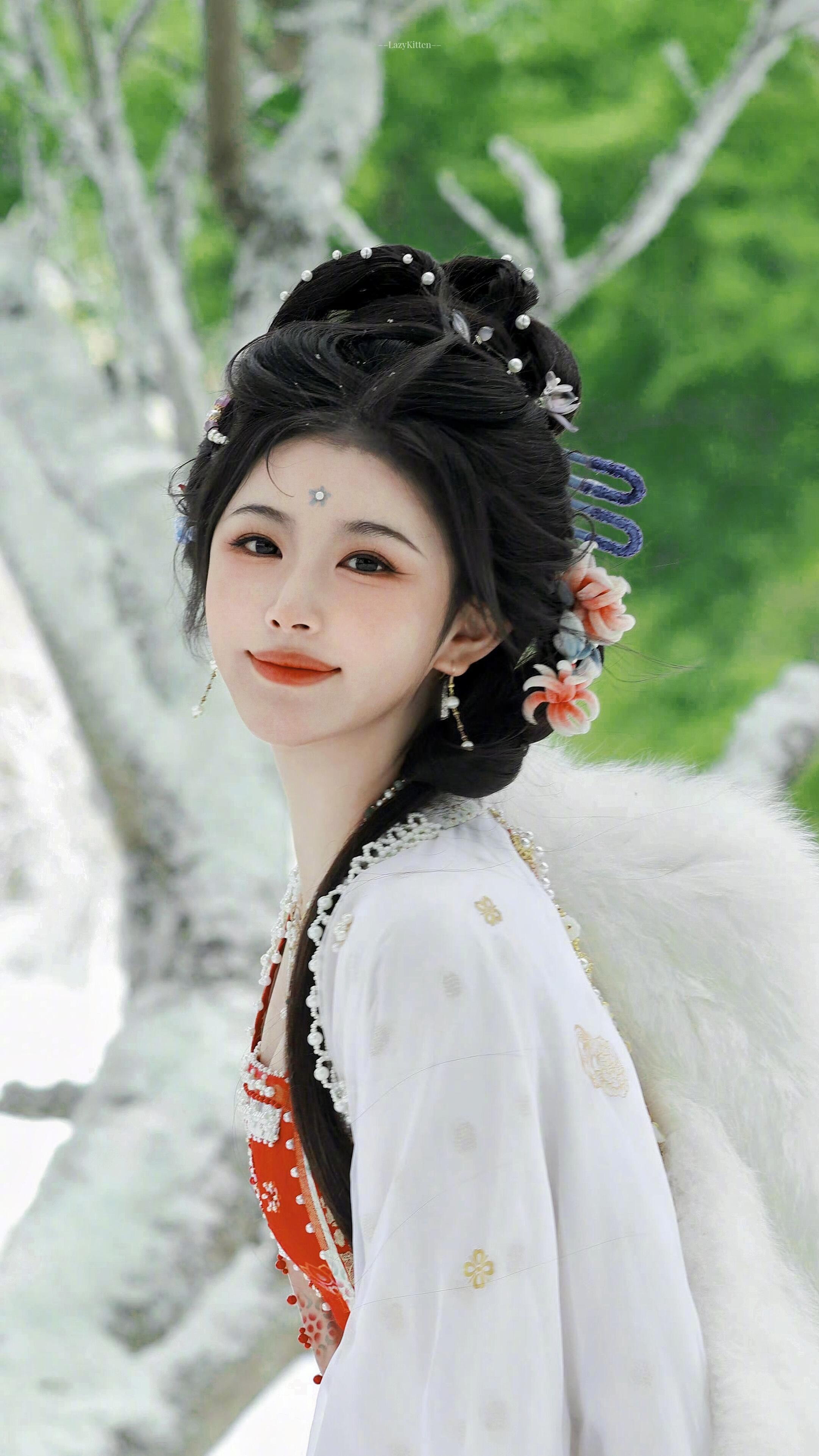 #咪咕星鲜事##孔雪儿说不接俞浅浅这种角色是笨蛋#和俞浅浅彼此契合，互相成全！坚