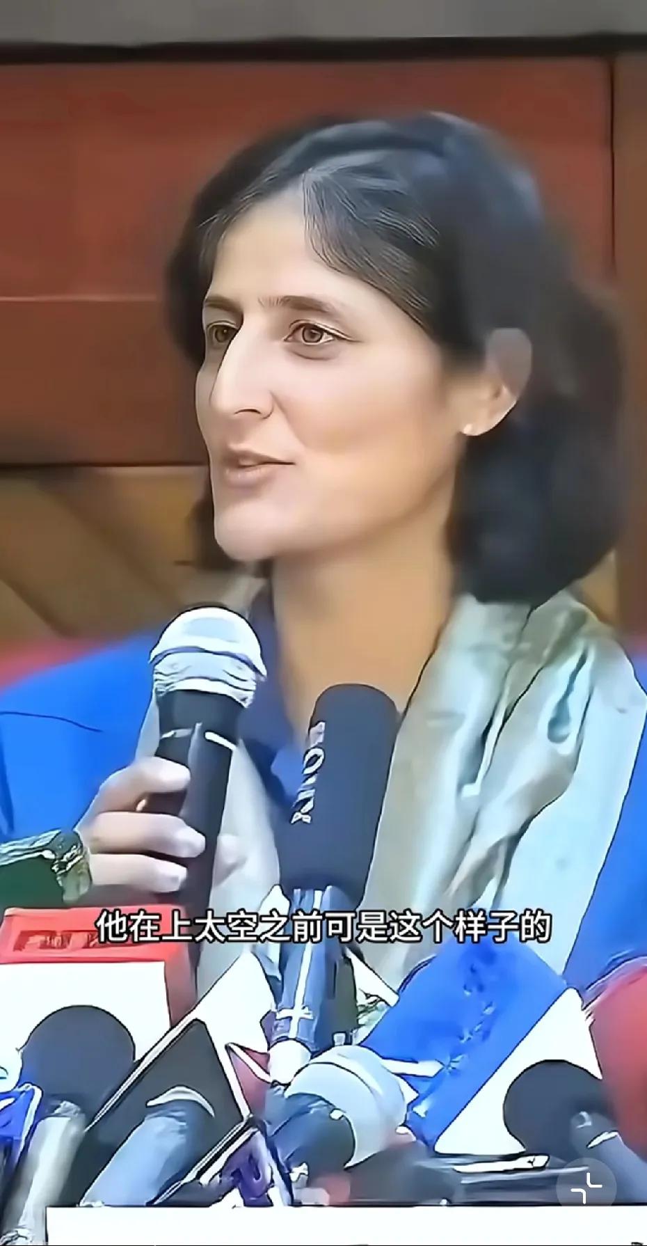 美国宇航员在太空滞留286天后，为何样貌会发生改变，从美女女巫了。这都约等于人体