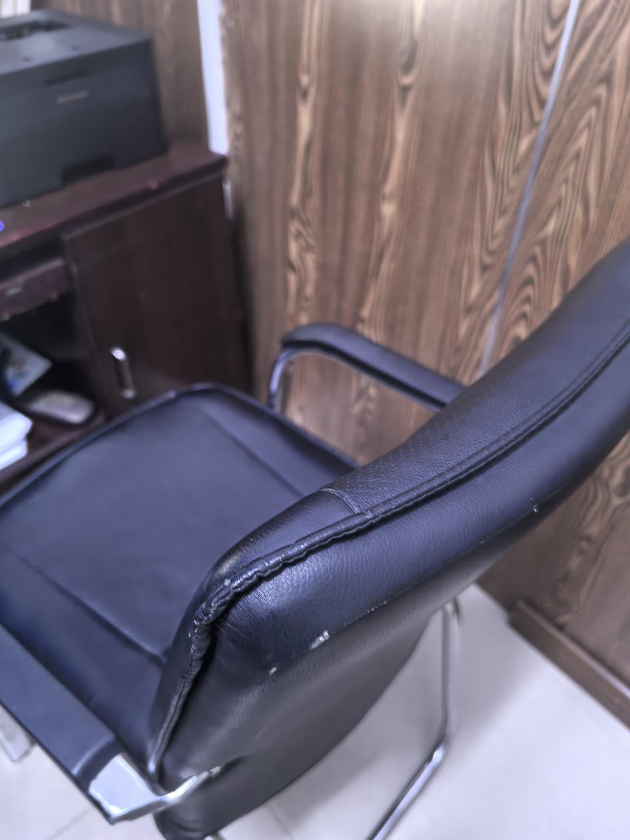 新年第一个工作日忙碌得说一塌糊涂。
特药要备案，也就是说 想吃特殊药的人今天就要