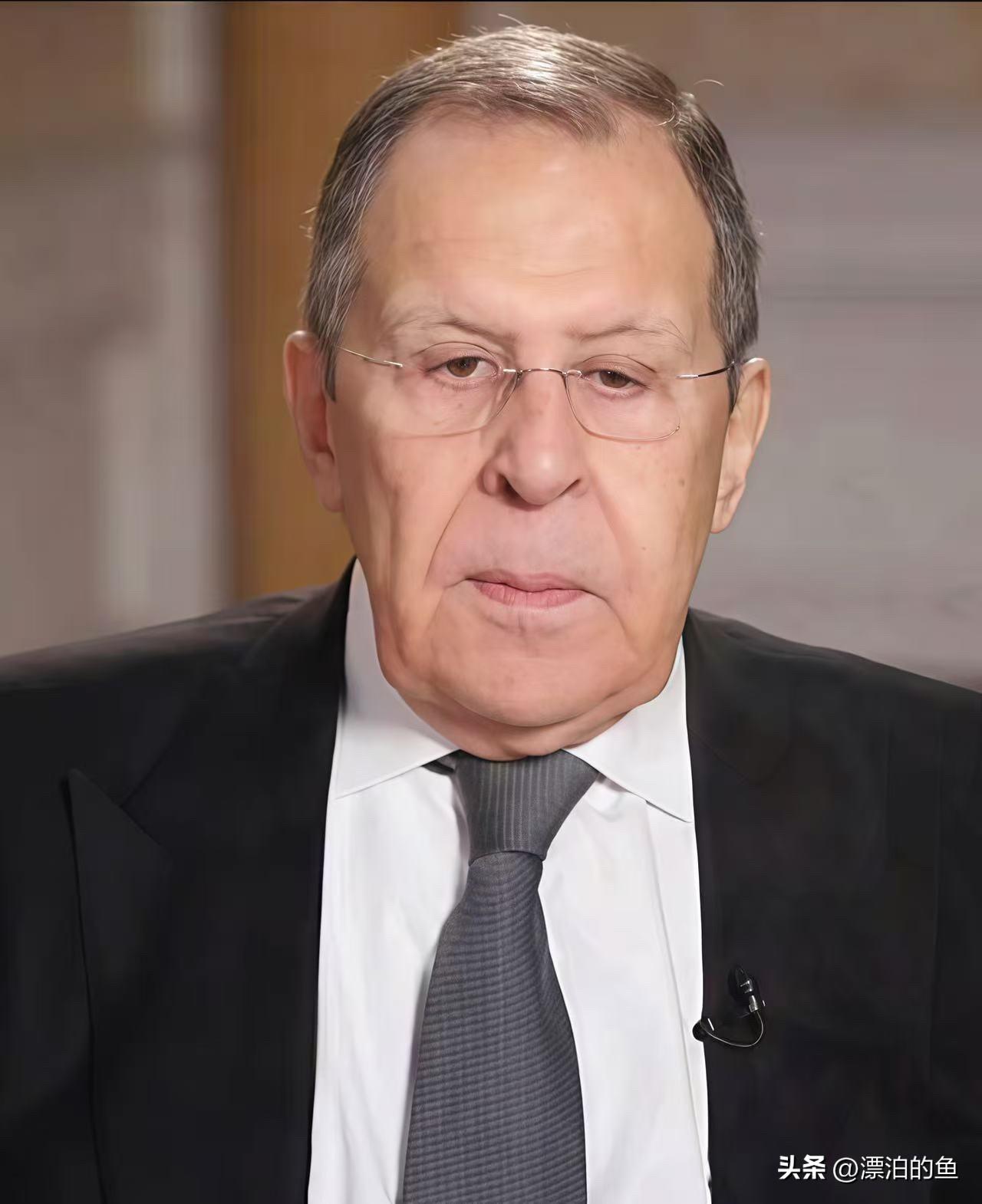 快讯！快讯！
俄罗斯要妥协了！
牺牲普京就能拯救俄罗斯！俄外长拉夫罗夫说愿意寻求
