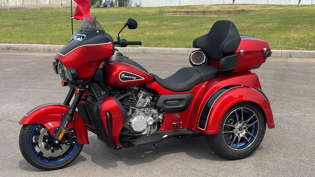 庄威威震轮YY550ZK-16是正三轮巡航车，这个品类在国内一直很小众但很稳定。