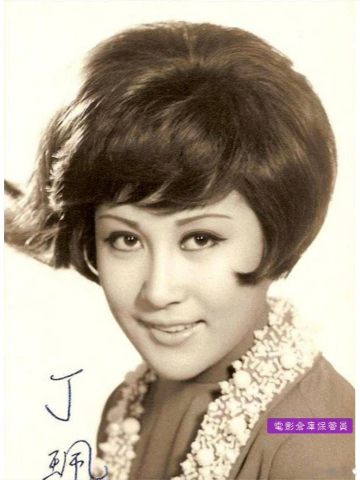 TVB独家对话丁珮谈李小龙之死丁珮时隔52年在TVB独家对话中聊起李小龙之死，否