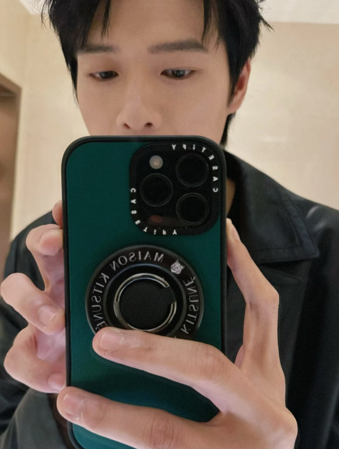 明星丨日常魏大勋的自拍照～ ​​​