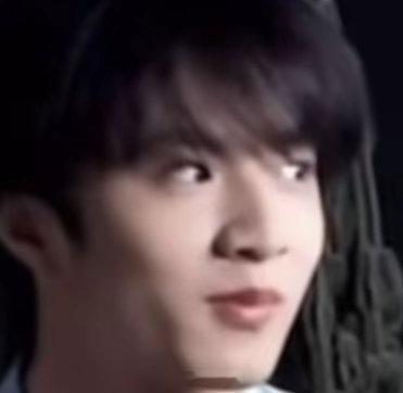 刘耀文：我是不是占有欲有点强？   宋亚轩：我是不是占有欲有点强？ 