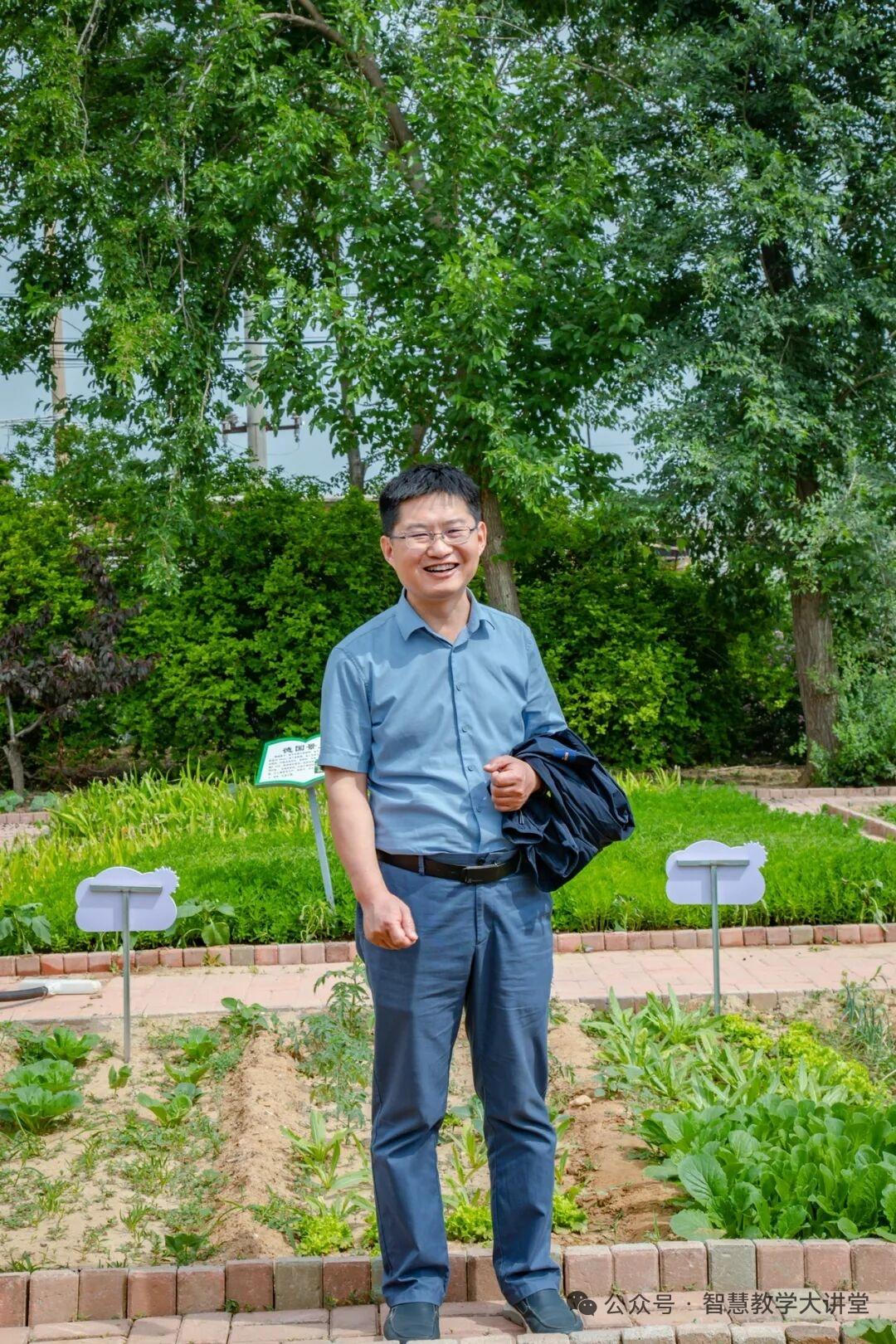 全国智慧教学大讲堂·409期
01智慧分享
主题：科创教育课程的实践探索
时间：