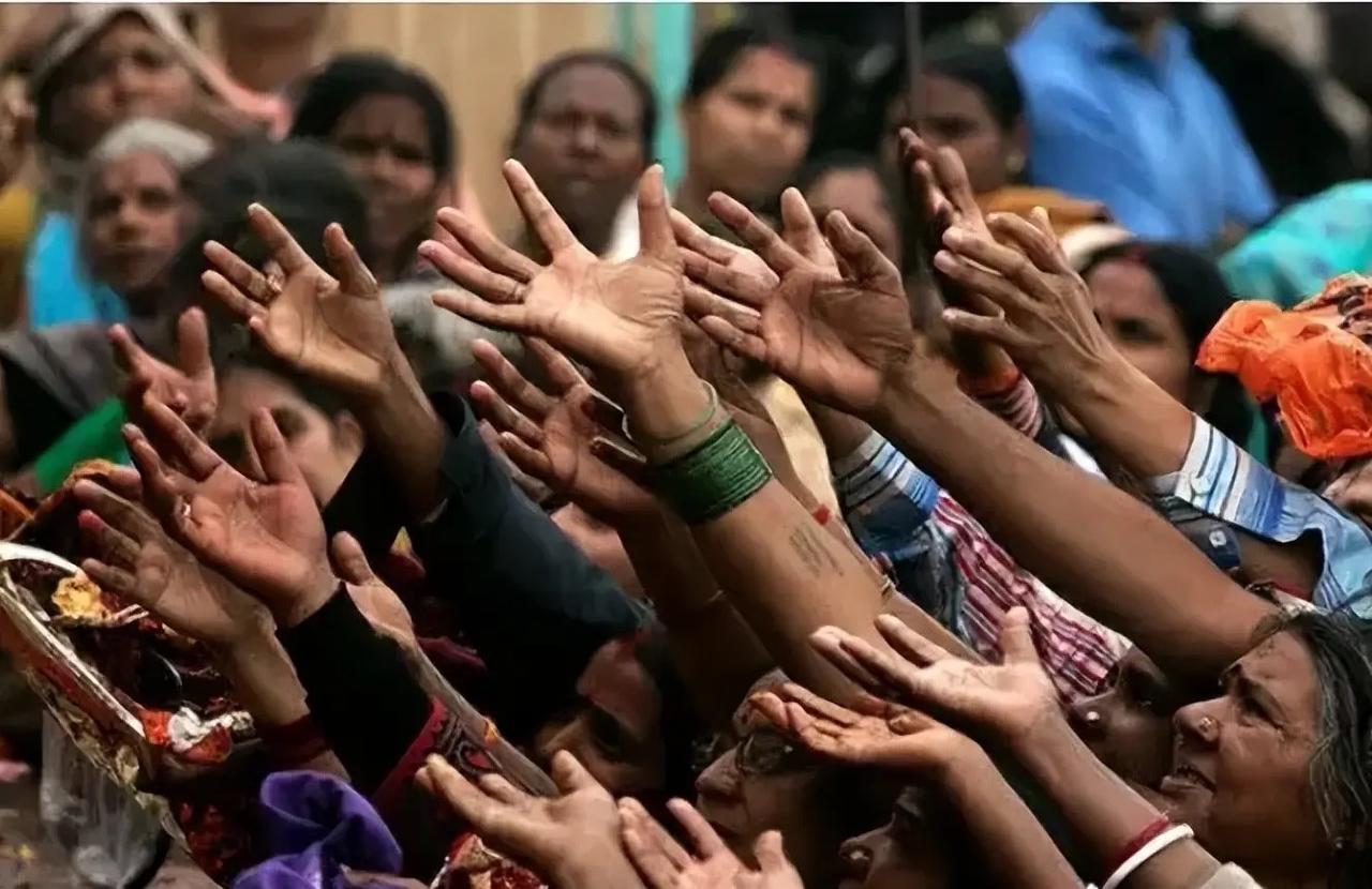 最近大家都在讨论K字签证问题，那么K字签证是什么呢？

简单的理解就是，吸引外国
