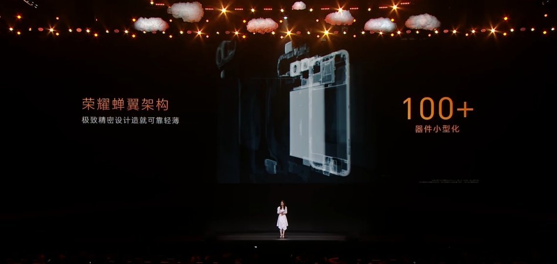 荣耀蝉翼架构，支持 IP68 & IP69 防尘防水（6 米） 荣耀Magic8