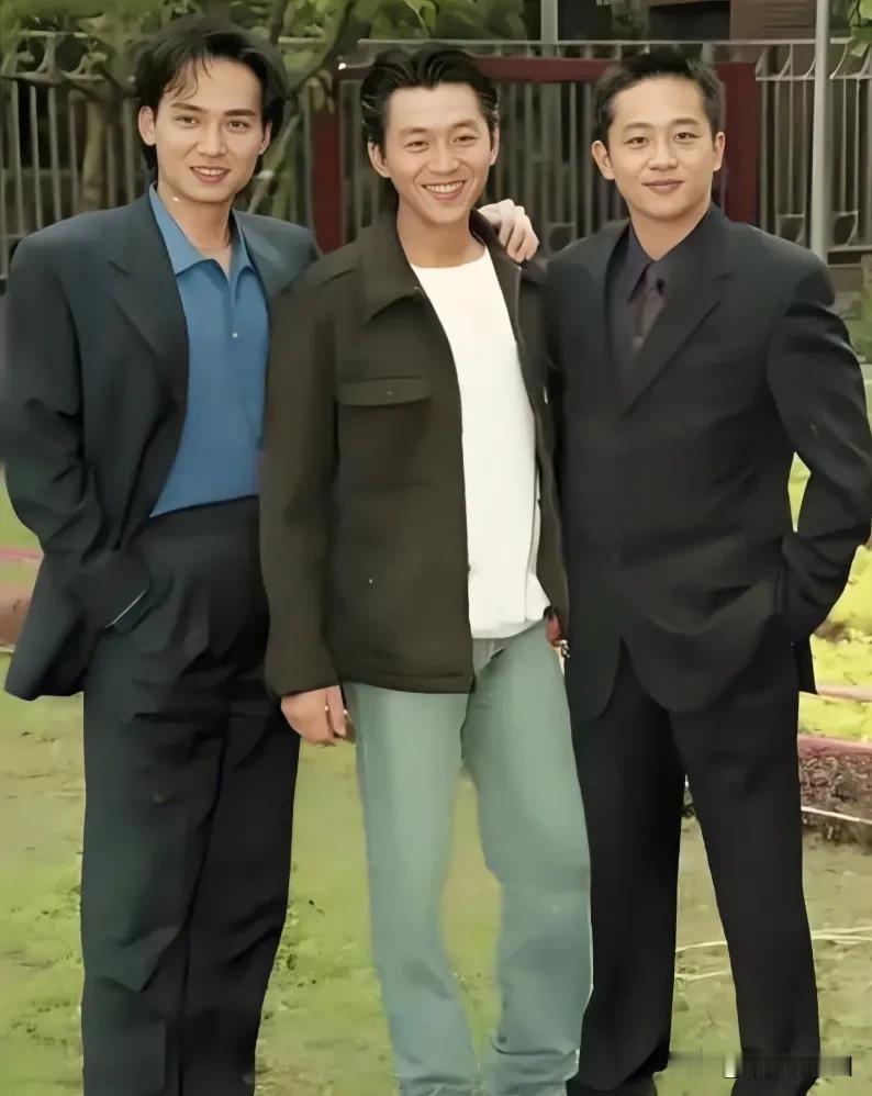 1998年的经典台剧《苍天有泪》剧中“三帅”分别是31岁的焦恩俊、36岁的庹宗华