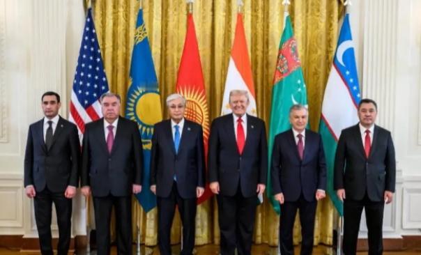 日本本来想露露脸，结果把屁股漏出来了，近期高市早苗邀请中亚的四个国家举行首脑会谈