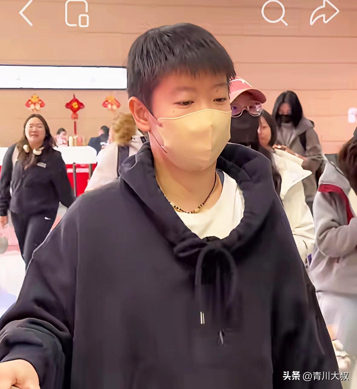 我去！重庆冠军赛明天就要抽签了！
杜达却说:因为行程原因不来了！
由林文正替补！