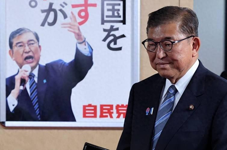 石破茂辞职，继任者出现：2人主张对华强硬，1人坚定反女权。日本短短5年换了7次首