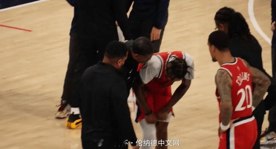 凯尔特人vs快船小琼斯本次右膝受伤位置与之前遭遇的伤病一样，他将在明日接受更多检