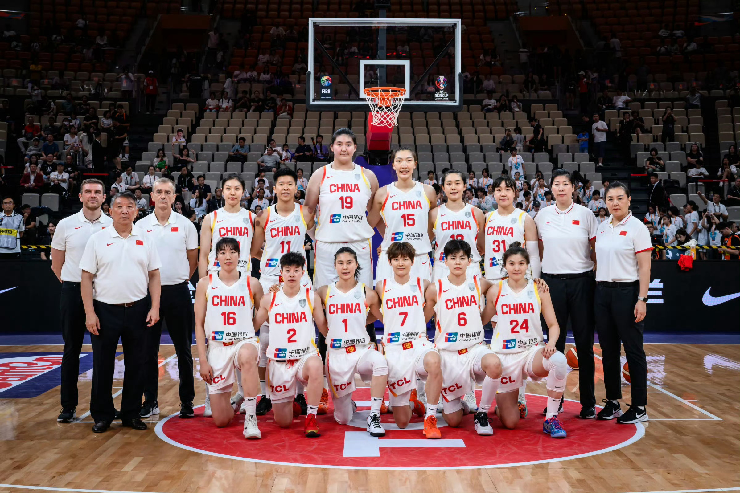 明晚19:30女篮亚洲杯半决赛：中国vs日本一起为中国女篮加油💪中国女篮半决赛
