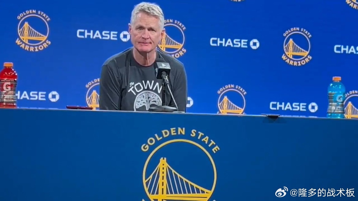 科尔赛前谈到如何防守湖人的多位挡拆高手：“东契奇和奥斯汀都是非常出色的挡拆球员，