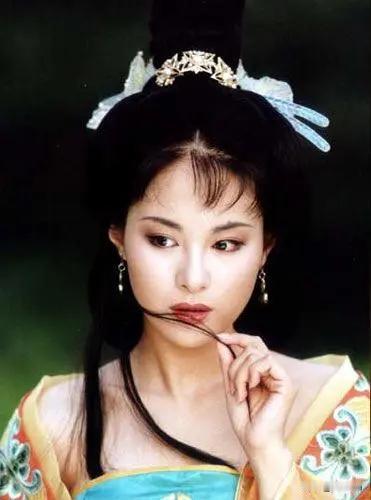 639年，尉迟恭54岁时，唐太宗李世民突然提出要把16岁的女儿嫁给他。尉迟恭一听