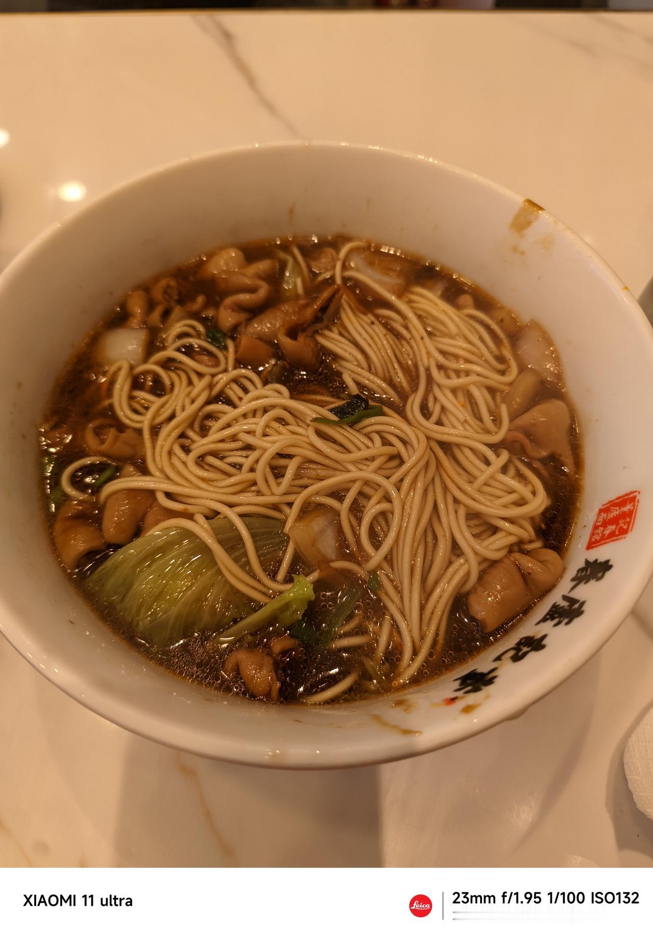 35一碗大肠面，在魔都大家觉得物价如何