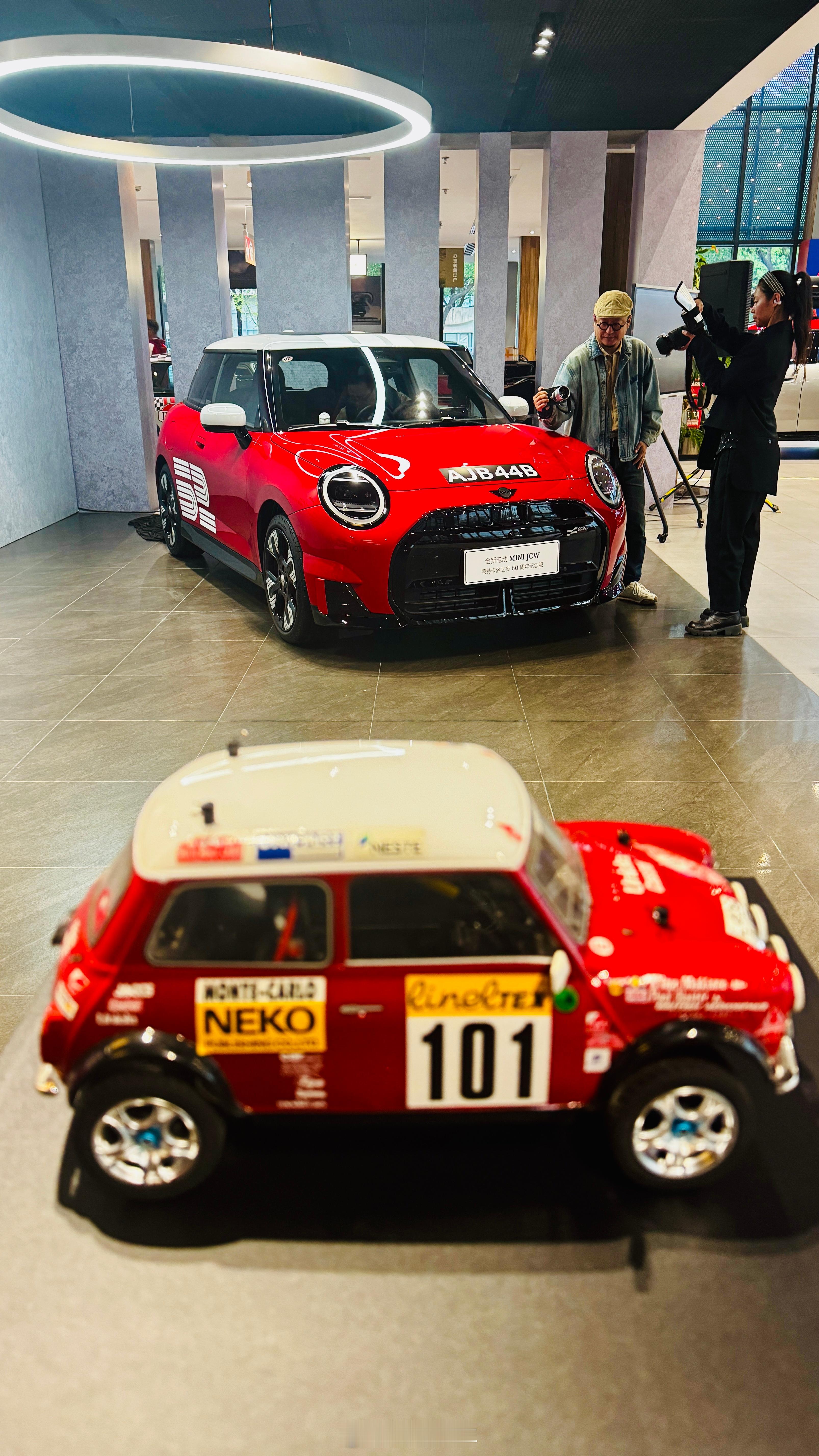 克总打卡又一款限量100台MINI eJCW全球仅100台的全新电动MINI J
