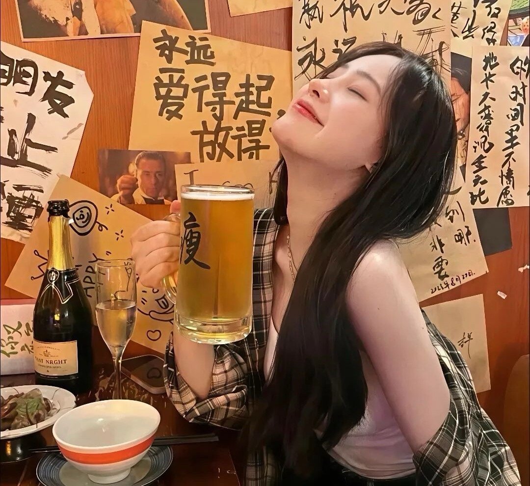 𝗟𝘂𝗰𝗸𝘆 🎉🎉🎉 ʺ̤认真生活 你能破难 破阻 破困境 